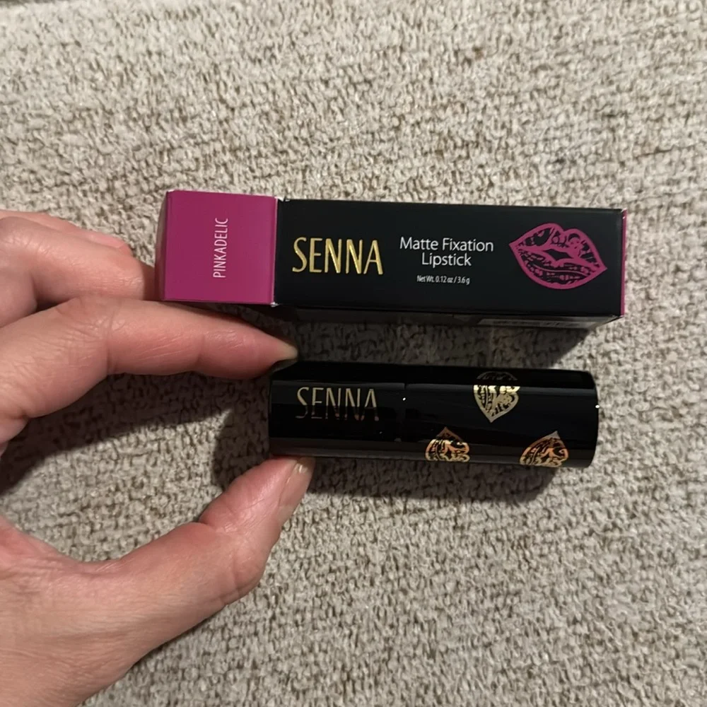 SENNA Cosmetics brand new